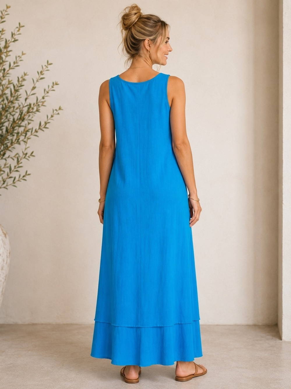 Chico's Bright Blue Sleeveless Layered Maxi Dress Size 1 Boxy Relaxed Fit - Picture 2 of 5